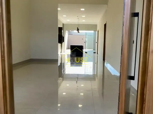 Casa com 250m² 3 quartos e 1 banheiro, à venda, no bairro Jardim Residencial Eulália em Votuporanga