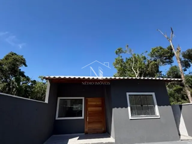 Casa com 225m² 2 quartos e 1 banheiro, à venda, no bairro Itapeba em Maricá