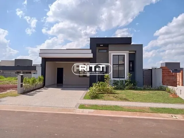 Casa com 300m² 3 quartos e 1 banheiro, à venda, no bairro Parque Brasil 500 em Paulínia