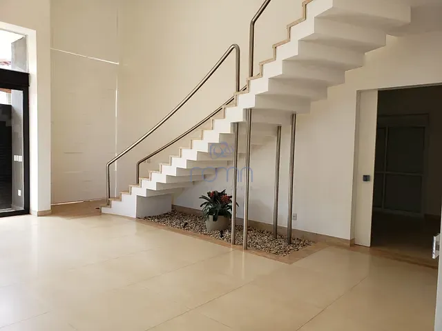 Casa 4 quartos e 6 banheiros, à venda ou para alugar, no bairro Recanto Real em São José do Rio Preto