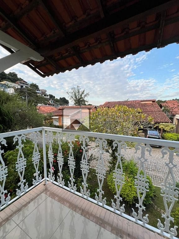 Casa, 4 quartos, 250 m² - Foto 35