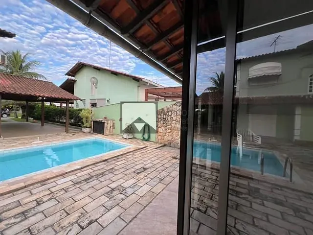 Casa com 435m² 4 quartos e 2 banheiros, à venda, no bairro Pendotiba em Niterói