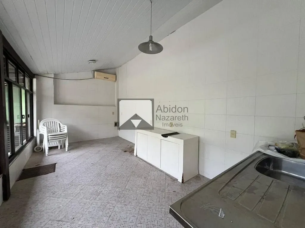 Casa, 4 quartos, 250 m² - Foto 28