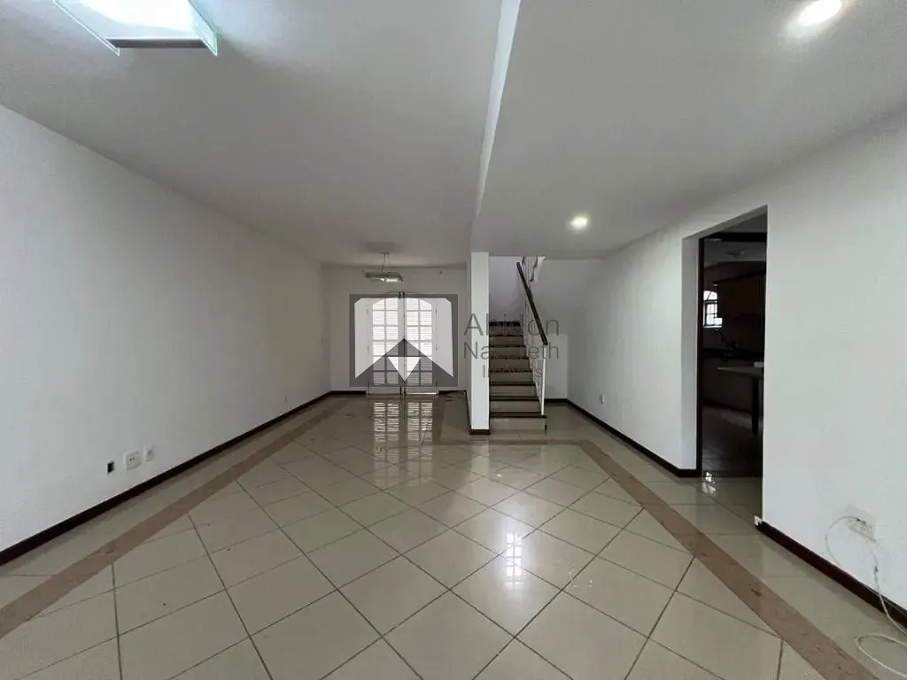 Casa, 4 quartos, 250 m² - Foto 10