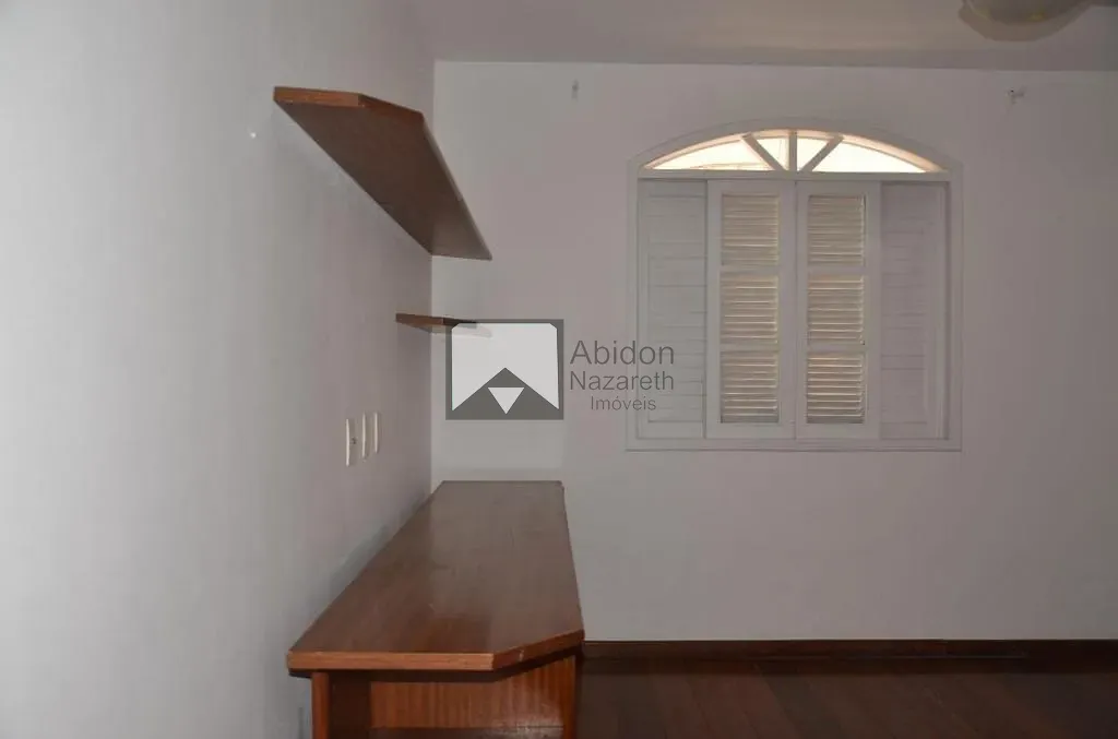 Casa, 4 quartos, 250 m² - Foto 17