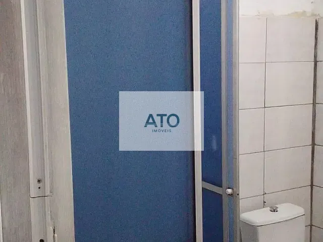 Casa com 100m² 2 quartos e 1 banheiro, para alugar, no bairro Praça em Tijucas