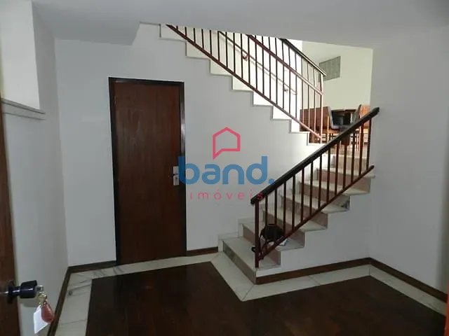 Casa com 479m² 3 quartos e 4 banheiros, à venda, no bairro Centro em Porto Feliz