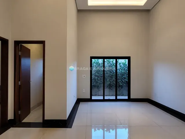 Casa com 276m² 3 quartos e 4 banheiros, à venda, no bairro Residencial Maria Júlia em São José do Rio Preto