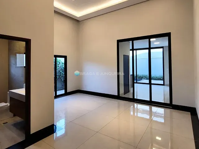 Casa com 276m² 3 quartos e 4 banheiros, à venda, no bairro Residencial Maria Júlia em São José do Rio Preto