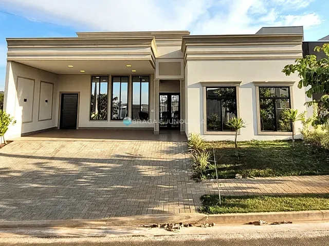 Casa com 276m² 3 quartos e 4 banheiros, à venda, no bairro Residencial Maria Júlia em São José do Rio Preto