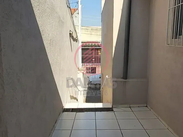 Casa 1 quarto e 1 banheiro, para alugar, no bairro Cipava em Osasco