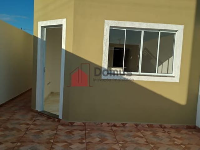 Casa à venda, no bairro Residencial e Comercial Portal dos Eucaliptos em Pindamonhangaba