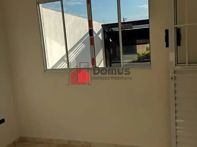 Casa à venda, no bairro Residencial e Comercial Portal dos Eucaliptos em Pindamonhangaba