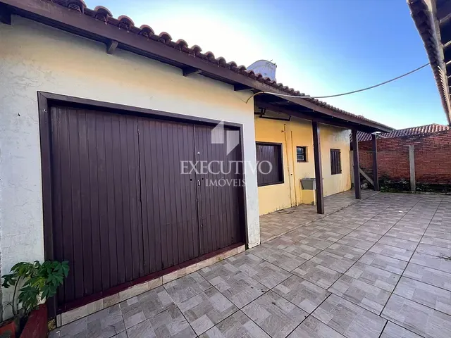 Casa 3 quartos e 2 banheiros, à venda, no bairro Nova Tramandai em Tramandaí