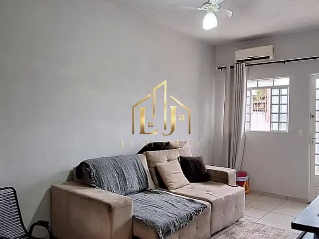 Casa com 184m² 3 quartos e 3 banheiros, à venda, no bairro Jardim Universitário em Cuiabá