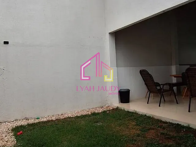 Casa com 184m² 3 quartos e 3 banheiros, à venda, no bairro Jardim Universitário em Cuiabá