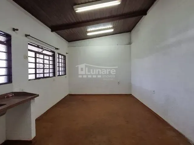 Casa com 257m² 3 quartos e 2 banheiros, à venda, no bairro Jardim Cintia em Mogi das Cruzes