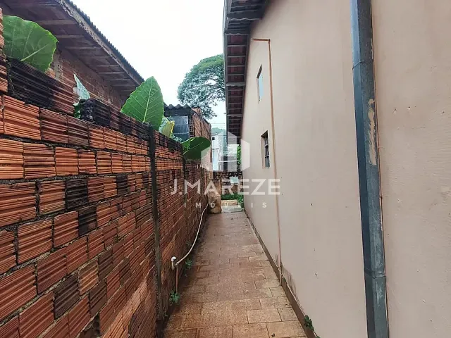 Casa com 80m² 3 quartos e 2 banheiros, à venda, no bairro Vila Nova em Apucarana