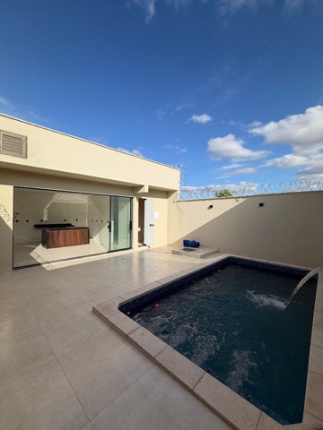 Foto do Casa - Casa com piscina à Venda, Vila Oliveira, Aparecida de Goiânia, GO | Maxwell Imóveis