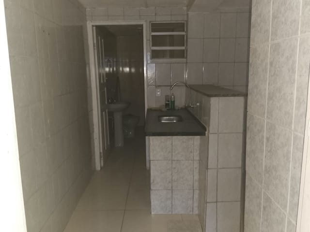 Kitnet 1 quarto e 1 banheiro, para alugar, no bairro Vila Domingos Lopes em Cataguases