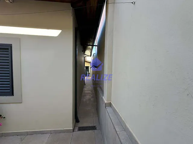 Casa com 300m² 3 quartos e 1 banheiro, à venda, no bairro Vila Casa Branca em Botucatu