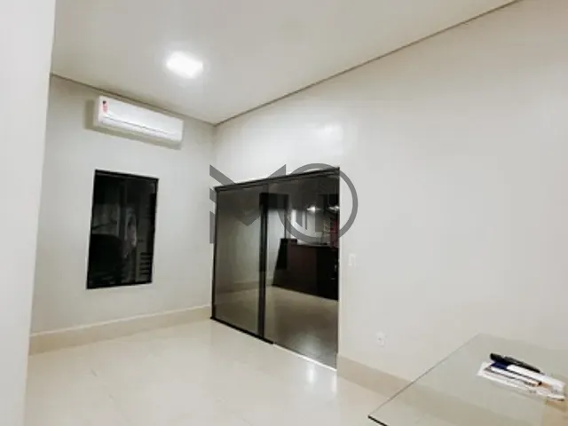 Casa com 200m² 3 quartos e 3 banheiros, à venda, no bairro Morada da Serra em Cuiabá