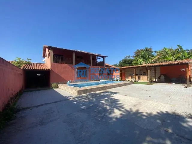 Casa com 480m² 4 quartos e 3 banheiros, à venda, no bairro São José do Imbassaí em Maricá