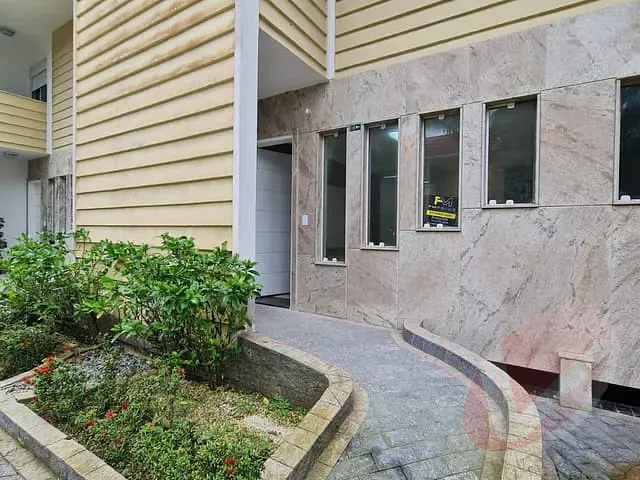 Casa com 280m² 2 quartos e 2 banheiros, à venda, no bairro Mirim em Praia Grande