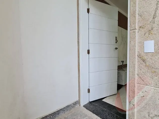 Casa com 280m² 2 quartos e 2 banheiros, à venda, no bairro Mirim em Praia Grande