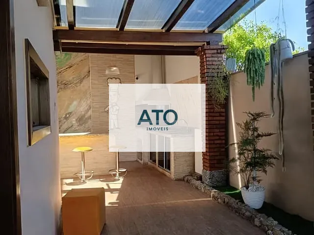 Casa 3 quartos e 2 banheiros, à venda, no bairro Universitário em Tijucas