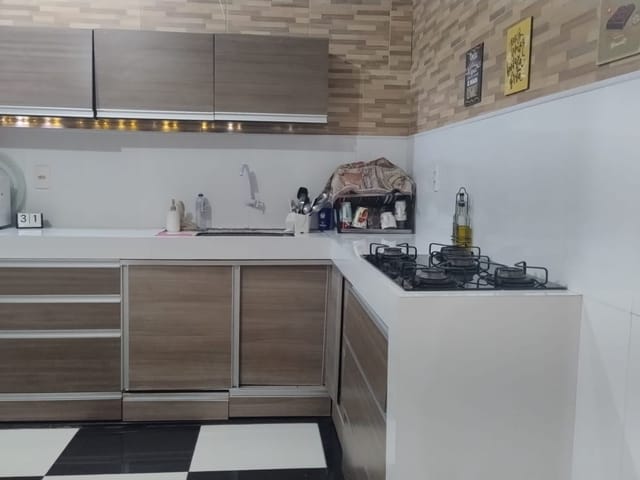 Casa com 162m² 3 quartos e 1 banheiro, à venda, no bairro Parque Novo Jockey em Campos dos Goytacazes