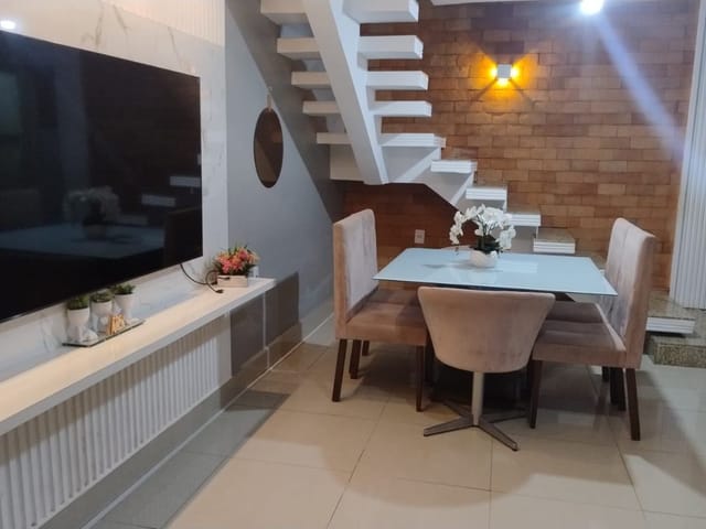 Casa com 162m² 3 quartos e 1 banheiro, à venda, no bairro Parque Novo Jockey em Campos dos Goytacazes