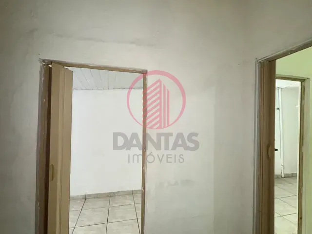 Casa 1 quarto e 1 banheiro, para alugar, no bairro Vila Osasco em Osasco