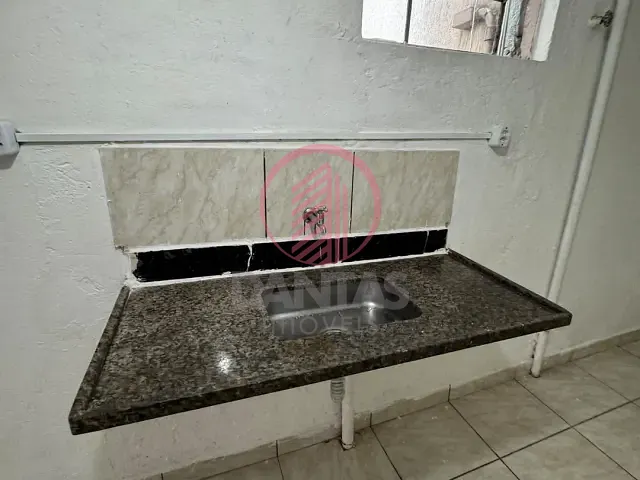 Casa 1 quarto e 1 banheiro, para alugar, no bairro Vila Osasco em Osasco