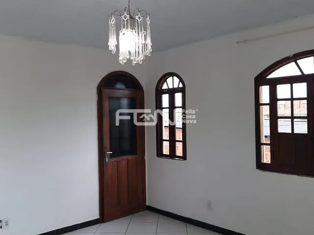 Casa 2 quartos e 1 banheiro, para alugar, no bairro Dois de Julho em Camaçari