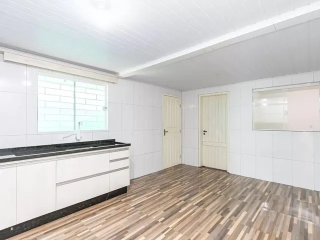 Casa com 130m² 4 quartos e 2 banheiros, à venda, no bairro Cidade Industrial em Curitiba