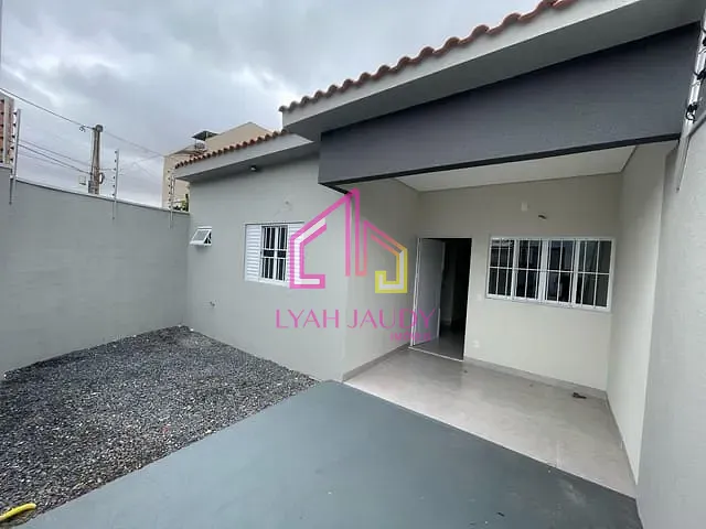 Casa com 100m² 2 quartos e 2 banheiros, para alugar, no bairro Morada do Ouro em Cuiabá