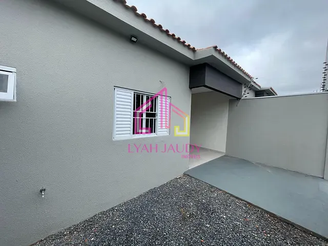 Casa com 100m² 2 quartos e 2 banheiros, para alugar, no bairro Morada do Ouro em Cuiabá