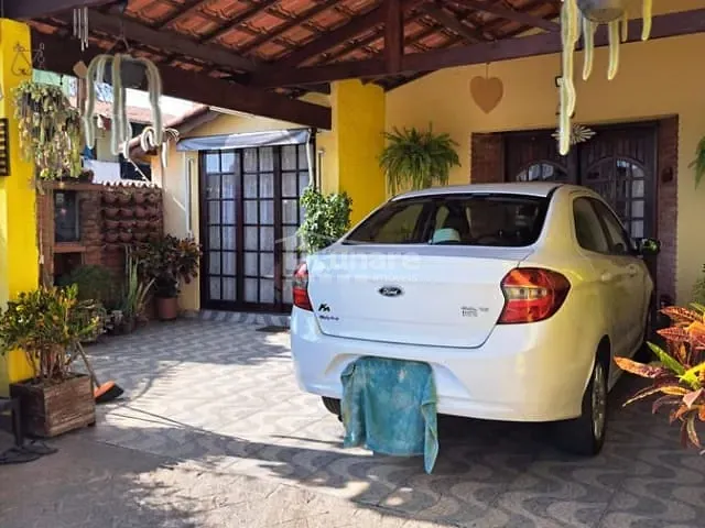 Casa com 179m² 3 quartos e 2 banheiros, à venda, no bairro Mogi Moderno em Mogi das Cruzes