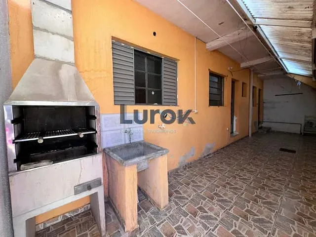 Casa com 45m² 1 quarto e 1 banheiro, para alugar, no bairro Jardim Bom Retiro em Valinhos