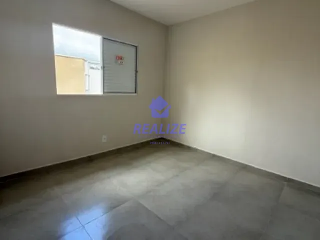 Casa com 250m² 2 quartos e 1 banheiro, à venda, no bairro livia2 em Botucatu