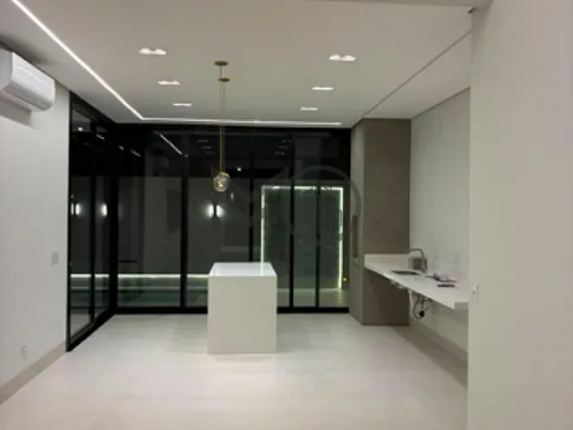 Casa com 257m² 3 quartos e 4 banheiros, à venda, no bairro Ribeirão do Lipa em Cuiabá