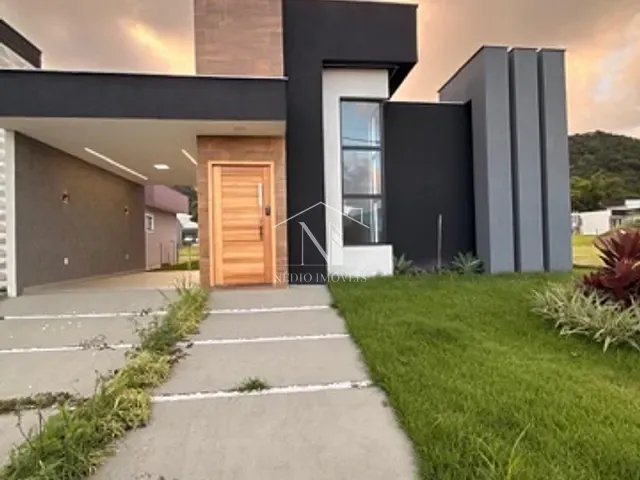 Casa com 360m² 3 quartos e 2 banheiros, à venda, no bairro São José do Imbassaí em Maricá