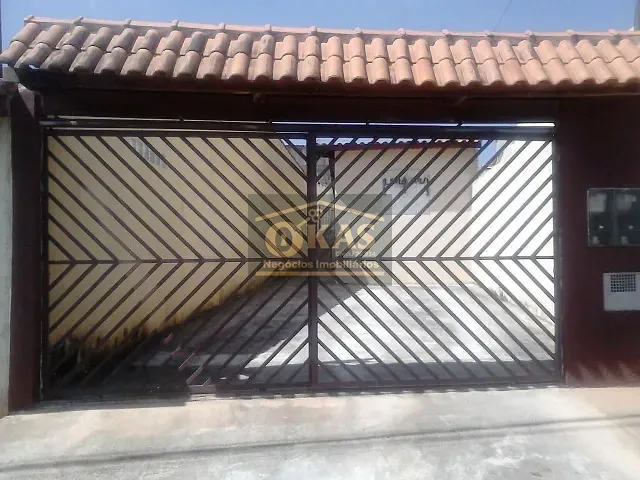Casa com 252m² 2 quartos e 1 banheiro, à venda, no bairro Mogi Moderno em Mogi das Cruzes
