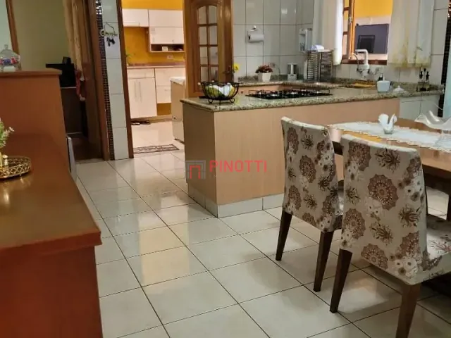 Casa 3 quartos e 2 banheiros, à venda, no bairro Centro em São Bernardo do Campo
