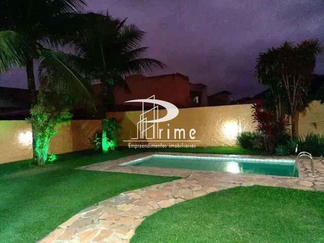 Casa com 420m² 3 quartos e 2 banheiros, à venda, no bairro Itaipu em Niterói