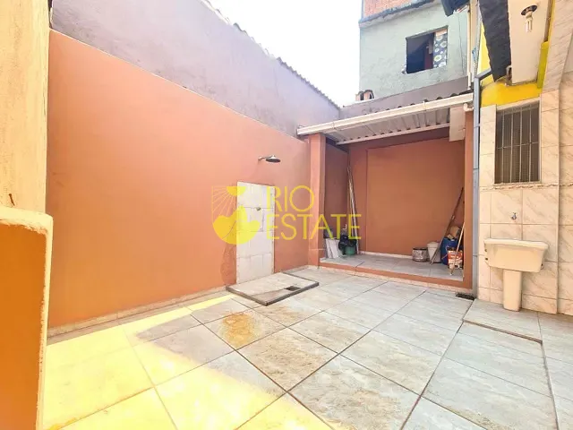Casa com 100m² 3 quartos e 2 banheiros, à venda, no bairro Bom Jesus em Volta Redonda