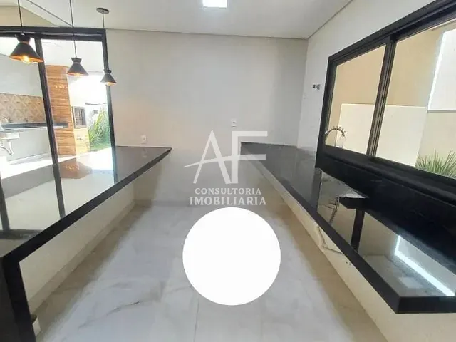 Casa com 250m², à venda, no bairro Condomínio Vivva Residencial Clube Jacareí em Jacareí