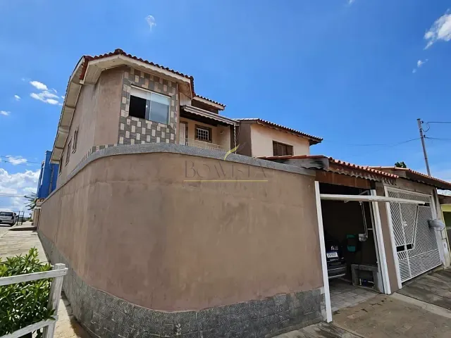 Casa com 152m² 4 quartos e 3 banheiros, à venda, no bairro Parque San Marino em Piracaia