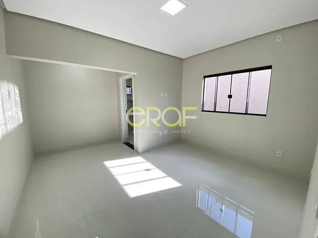 Casa com 300m² 3 quartos e 2 banheiros, à venda, no bairro Parque Vila Verde em Formosa